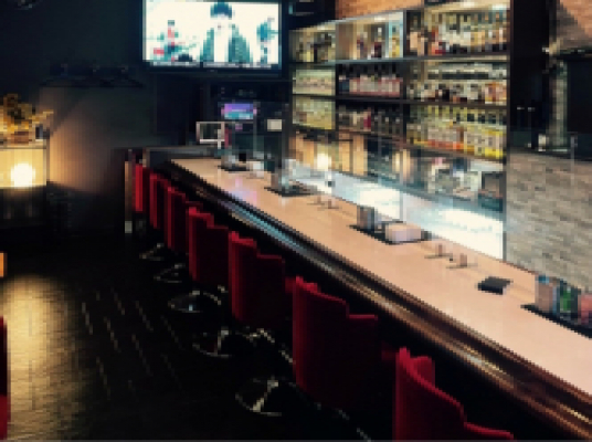 スナックですけど・・・なにか?